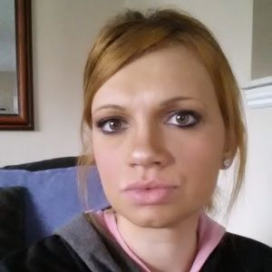 Meet your Posher, Lindsey